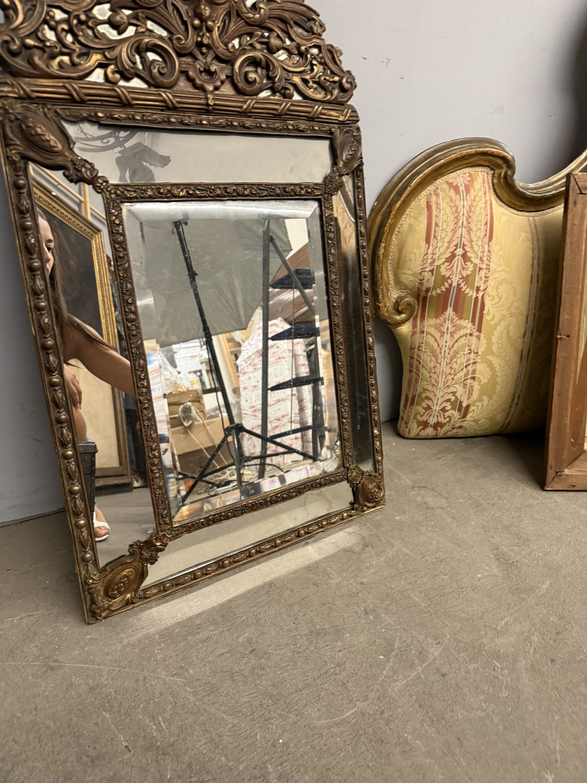 Antica specchiera ottone Francia Luigi XVI, XIX sec, 93x53cm - immagine 4