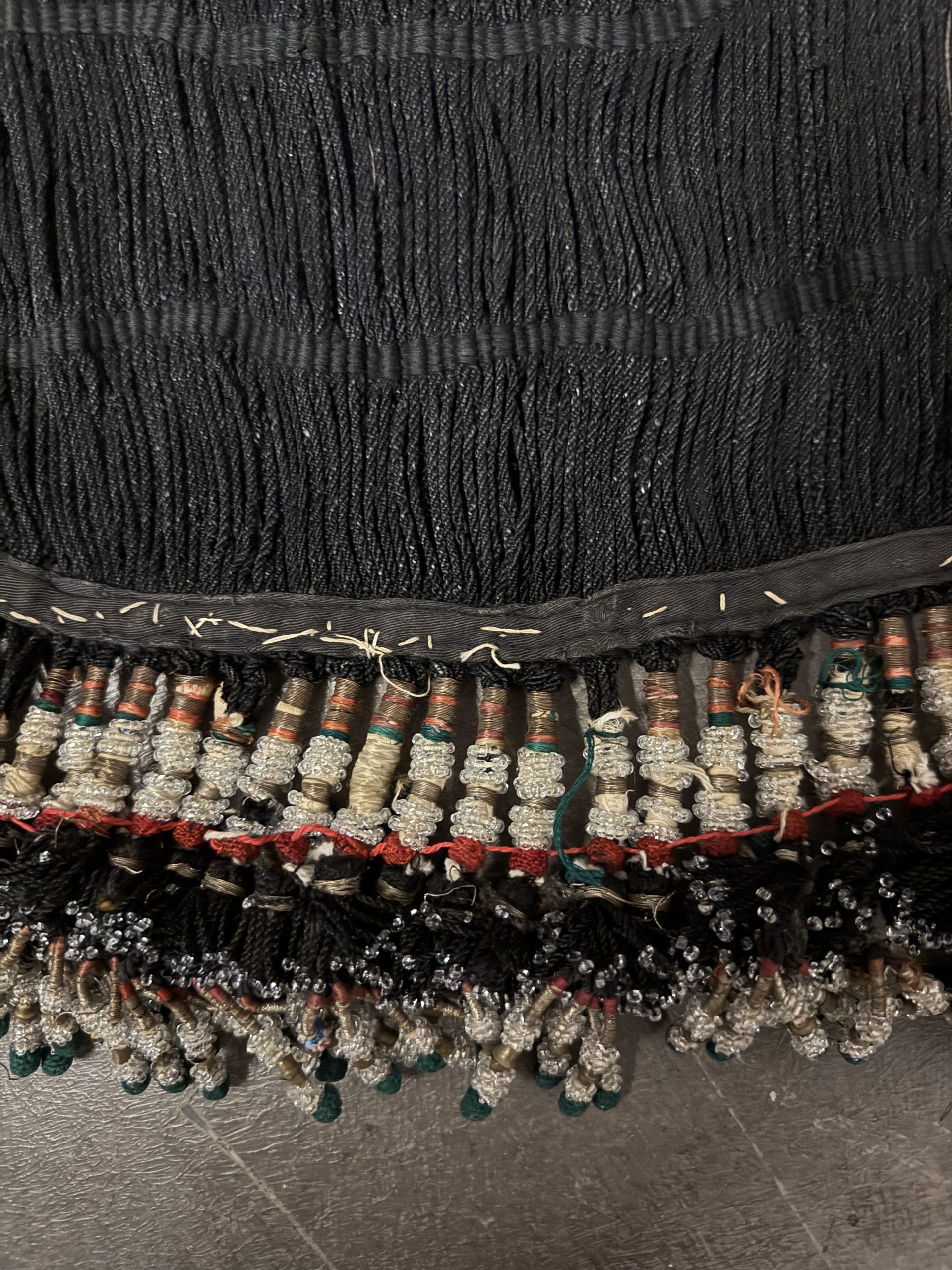 Nappa per capelli vintage Uzbekistan, con perline, 50x37cm - immagine 3