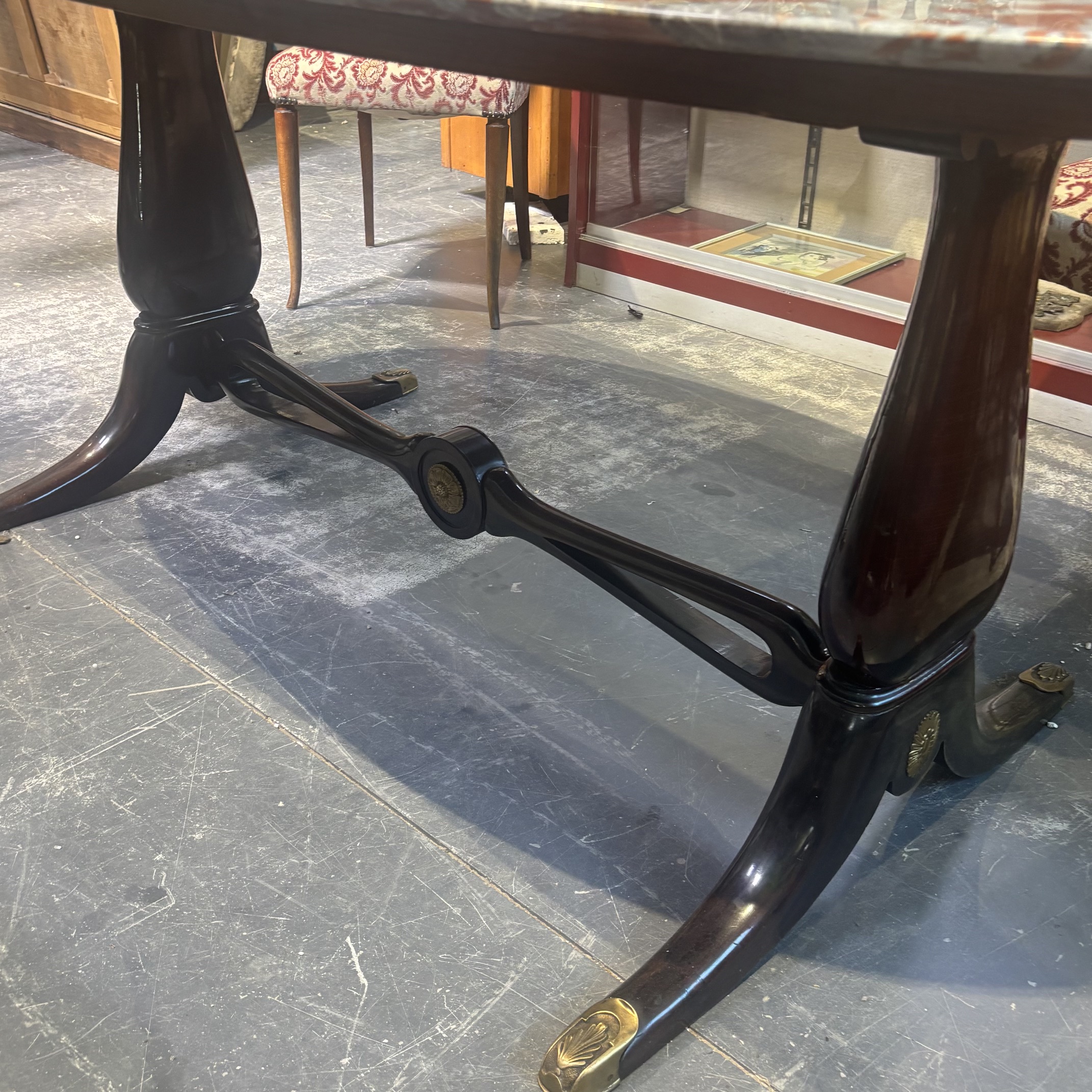 Tavolo in palissandro anni 50 mid century piano marmo rosso . Con sei sedie. Restaurato mis 200 x cm 95 - immagine 10