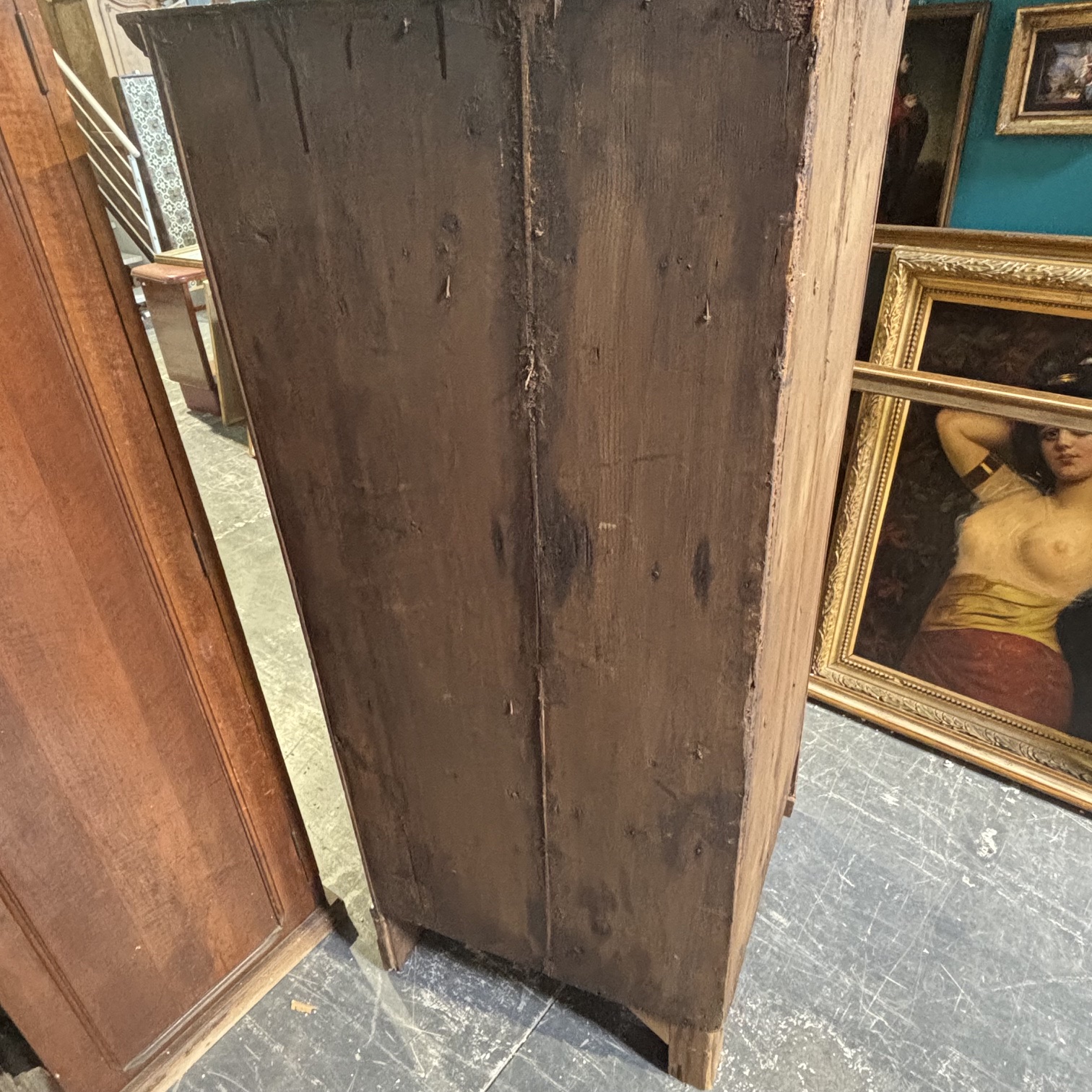 Antica splendida Angoliera Toscana primi 800 noce massello, restaurata e finita a cera d’ api - immagine 14