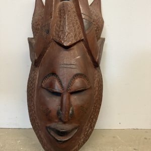 Maschera tribale africana vintage in legno duro scolpita a mano, 60x35cm