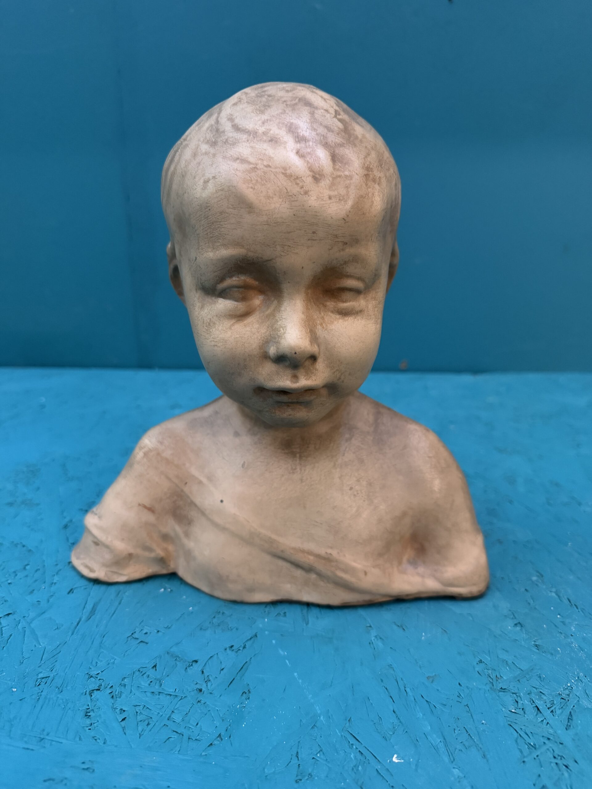 Antico busto in terracotta patinata XIX sec bambino, 28x23x14cm