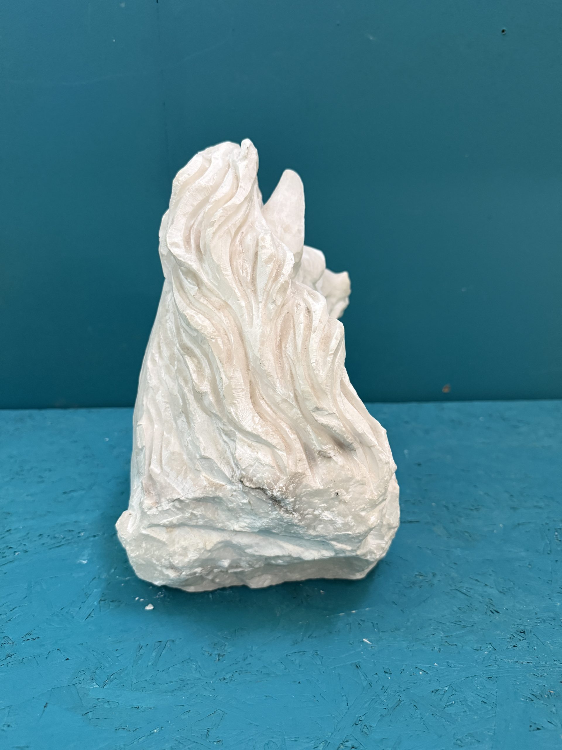 Scultura testa di cavallo in alabastro XX sec, 33x32cm - immagine 10