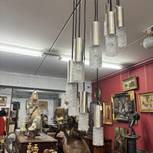 Alternative view of Lampadario Chandelier anni 70  a 10 Luci ondulato metallo e bicchieri vetro.