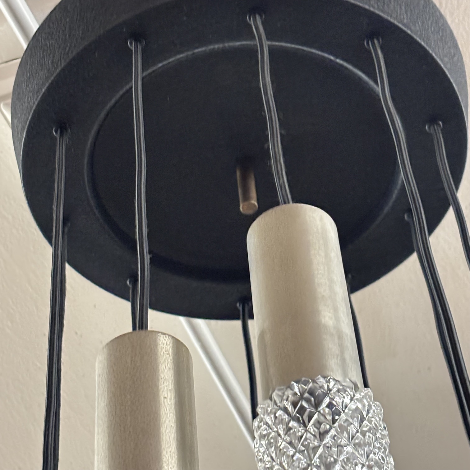Lampadario Chandelier anni 70 a 10 Luci ondulato metallo e bicchieri vetro. - immagine 7