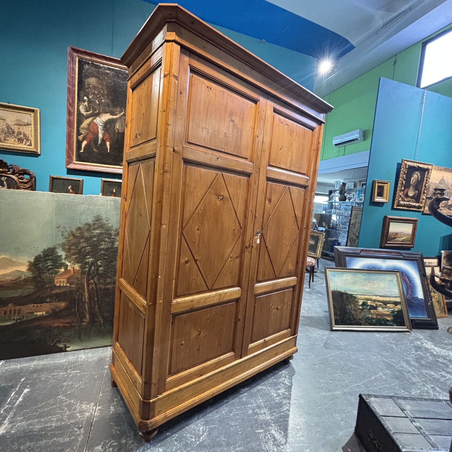 Antico armadio Guardaroba toscano Senese 1850 a rombi. Restaurato mis H214 Prof cm 62 Larghezza cm 145 - immagine 14