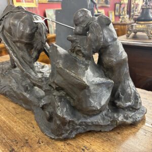Alternative view of Antica scultura in bronzo “Lavoro e Vita “   Verismo 1910-1920  di Giuseppe Gronchi(1882 -1944) . Mis 65 x 35 h 23