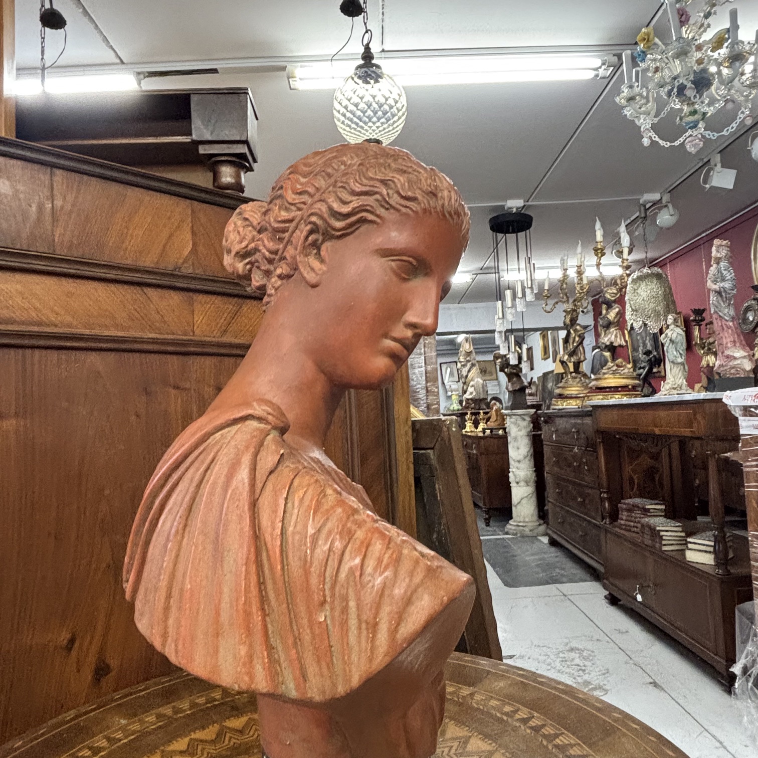 Antica splendida scultura in terracotta patina XIX secolo con base in legno dipinto . Ottimo Mis h cm 52 Largh cm 36 prof cm 20 - immagine 8