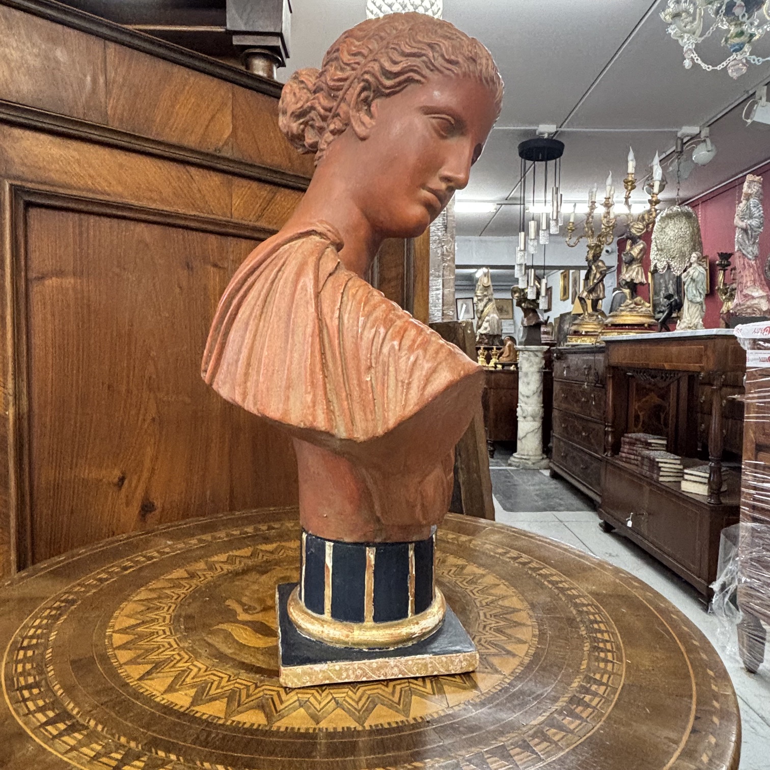 Antica splendida scultura in terracotta patina XIX secolo con base in legno dipinto . Ottimo Mis h cm 52 Largh cm 36 prof cm 20 - immagine 9