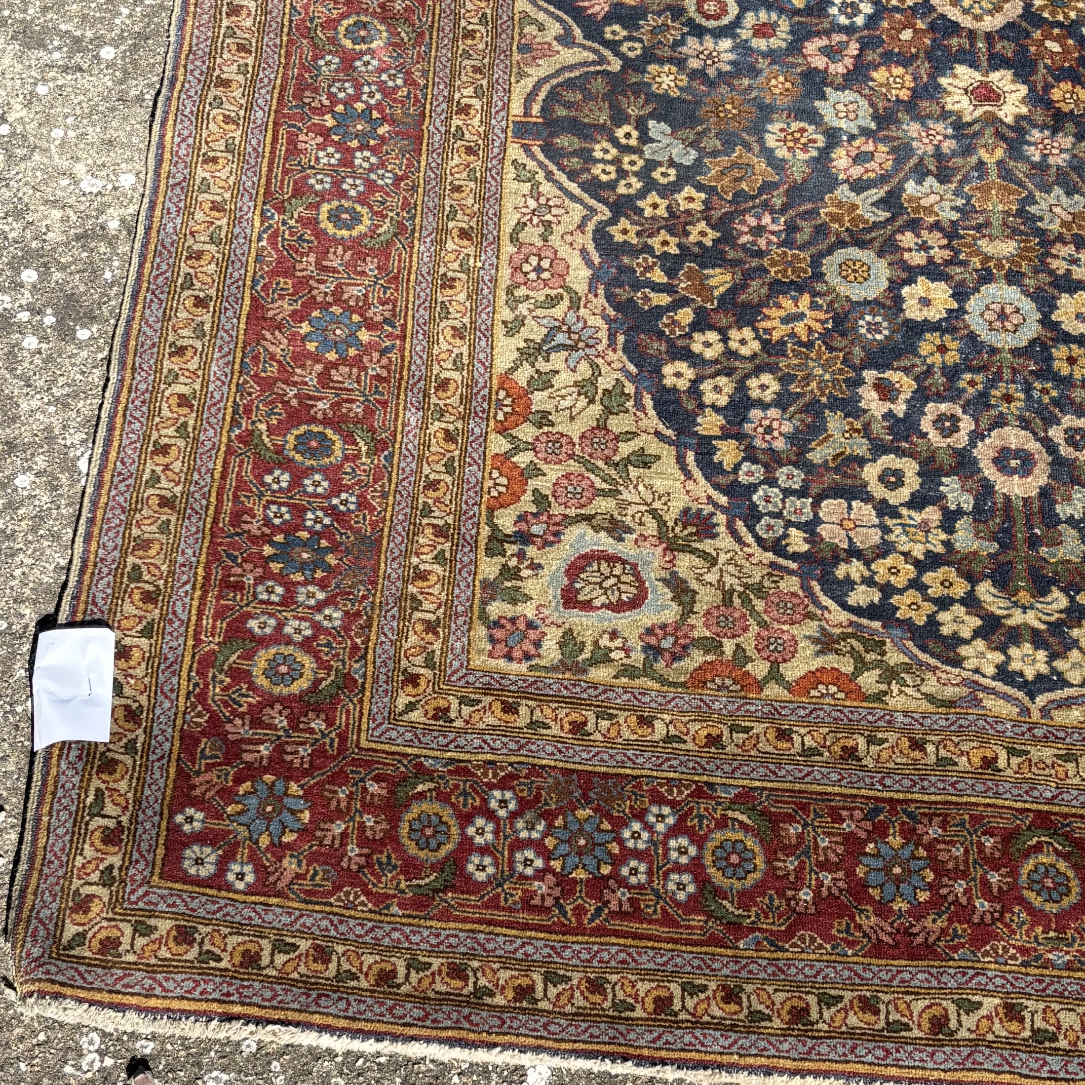 Tappeto HEREKE in seta firmato XX secolo cm 175 x cm 120. - immagine 6