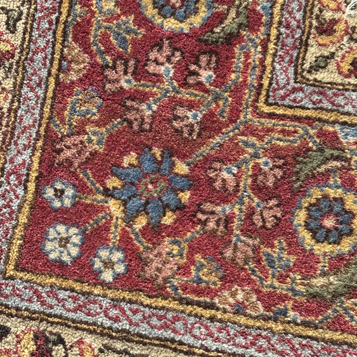 Tappeto HEREKE in seta firmato XX secolo cm 175 x cm 120. - immagine 7