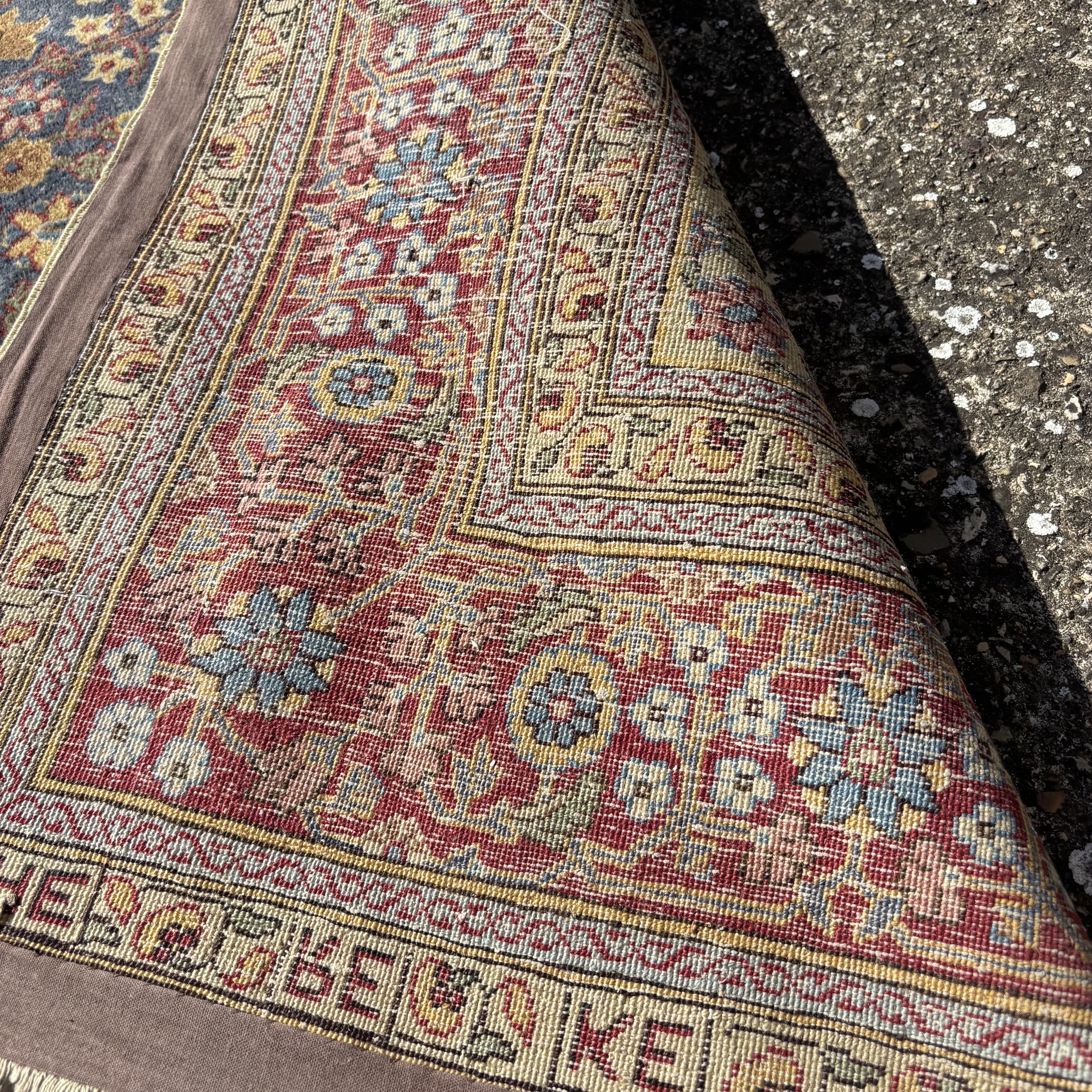 Tappeto HEREKE in seta firmato XX secolo cm 175 x cm 120. - immagine 9